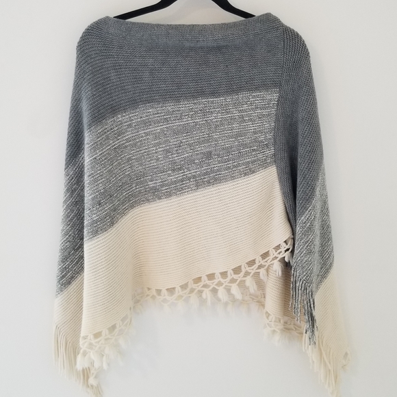 Accessories - Grey/Cream Poncho with Tassels
